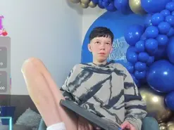 Amateur Free Porn Cam of LiamBrown