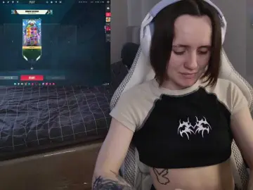 Bongacams Private Sex Chat of LunaL0ve