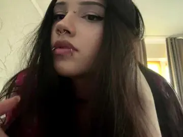 Bongacams Watch Live Sex Cams of KarriVenture