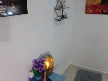Bongacams Live Porn of alix-kitty