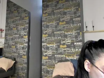 Bongacams Nude Webcam of RavenBliss