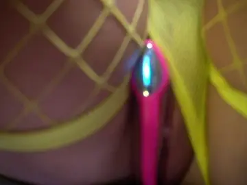 Bongacams Watch Live Sex Cams of mandypeas