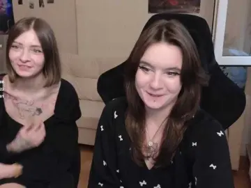 Bongacams Live Sex Cam of MaoandLulu