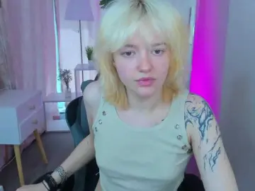 Bongacams Live Sex Cam of LunaaBee