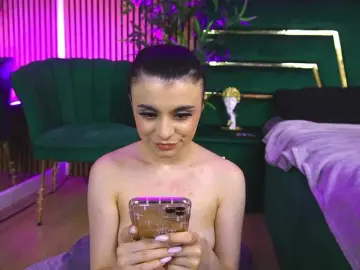 Bongacams Nude Webcam of AshleyKartter