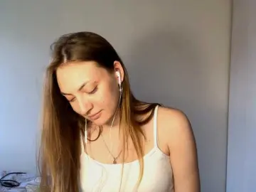 Bongacams Best live sex cam show of MyrticeDollen