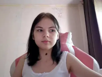 Bongacams Sex Cam of MyrnaPlough