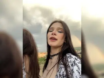 Bongacams Live Sex Cam of adet1a