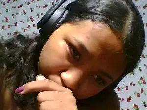 Cam4 Live Sex of elinah_xxx