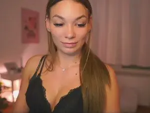 Cam4 Private Sex Chat of ChloeLux