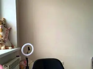 Cam4 Free Porn Cam of DelisaGuizar