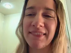 Cam4 Live Sex Cam of MarilouSchee
