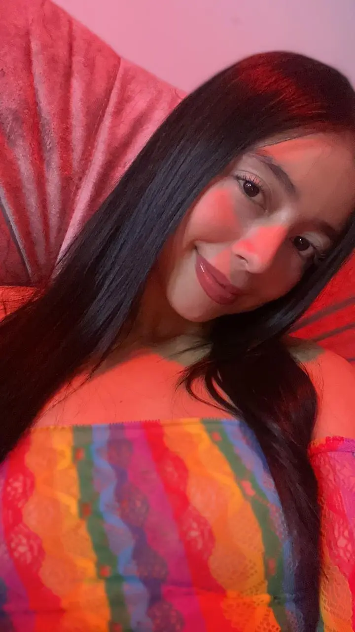 PrettyNicoole