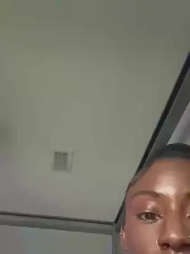 Cam4 Live Sex of fiayhsexxyles