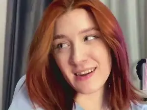 Cam4 Adult Webcam of YiPesch