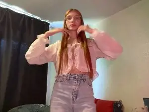 Cam4 Live Porn of GlaydsMingee