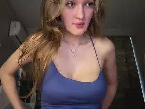 Cam4 Live Sex Cam of ElwynaBumford