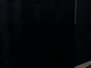 Chaturbate Live Sex Cam of kitty_venom