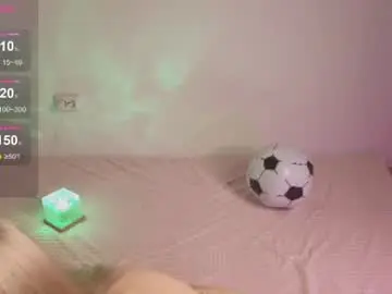 Chaturbate Watch Live Sex Cams of amazongirls