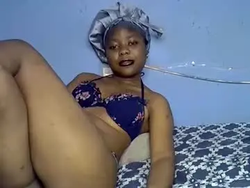 Chaturbate Live Sex Cam of sweet_smally