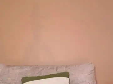 Chaturbate Live Porn of mialuxx