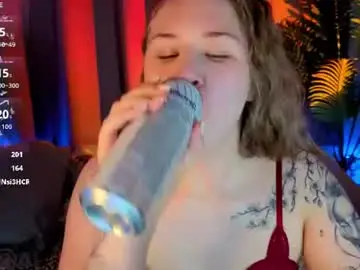 Chaturbate Watch Live Sex Cams of elsie_cutties