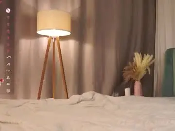 Chaturbate Best live sex cam show of cinacandy