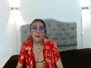 Chaturbate Best live sex cam show of mrandmrsvixencs