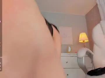 Chaturbate Free Live Porn of ami_sweet_18