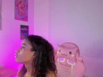 Chaturbate Free Porn Cam of moonrose_1