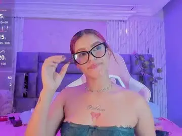Chaturbate Live Sex Cam of zhararousse