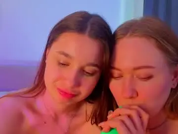 Chaturbate Nude Webcam of pheellisellis