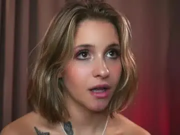 Chaturbate Adult Video Chat of ceceliapidcock