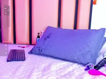 Chaturbate Live Sex of vaneloppe_23