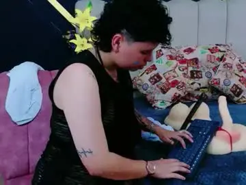 Chaturbate Best Webcam of nikievanz
