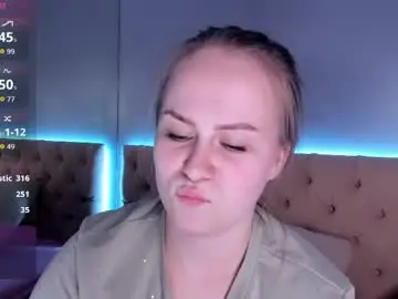 Chaturbate Sex Cam of stacy_moorexx