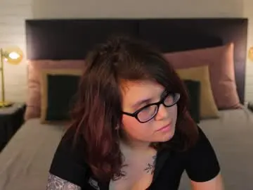 Chaturbate Free Live Porn of ariell_mini