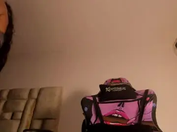 Chaturbate Live Sex of mabel_candy
