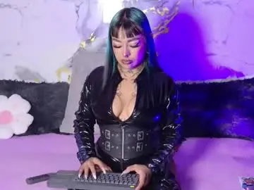 Chaturbate Nude Webcam of sophia_harrys