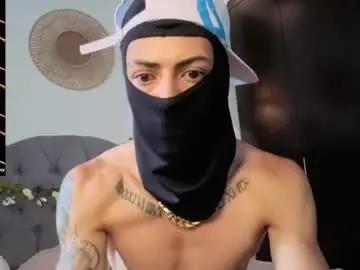 Chaturbate Free Porn Cam of cute_emmma