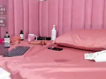 Chaturbate Free Porn Cam of isabella_santos1