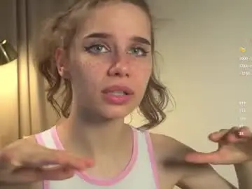 Chaturbate Free Porn Cam of happynewdear