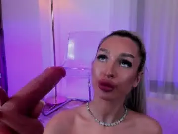 Chaturbate Best live sex cam show of ariannaxo_