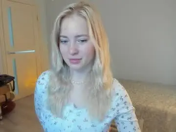 Chaturbate Watch Live Sex Cams of e___lisa