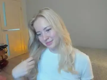 Chaturbate Watch Live Sex Cams of e___lisa