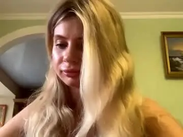 Chaturbate Live Sex Cam of carlettaalbu