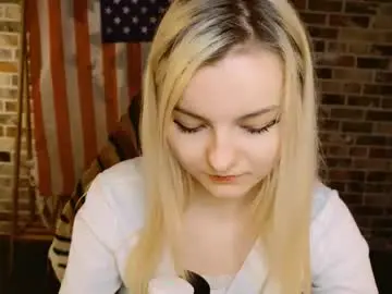 Chaturbate Free Live Porn of angelabunny_