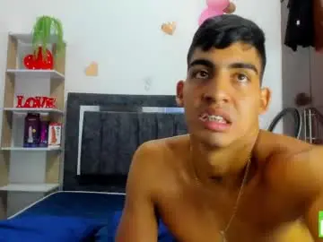 Chaturbate Adult Webcams of grace_and_milo