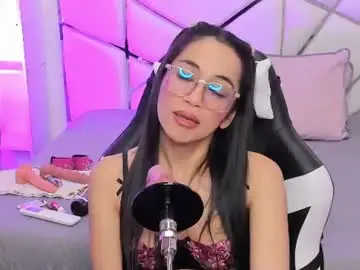 Chaturbate Watch Live Sex Cams of gabbieskinny