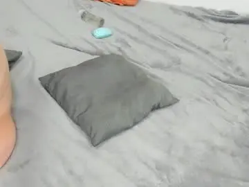 Chaturbate Best live sex cam show of raveneusbiter
